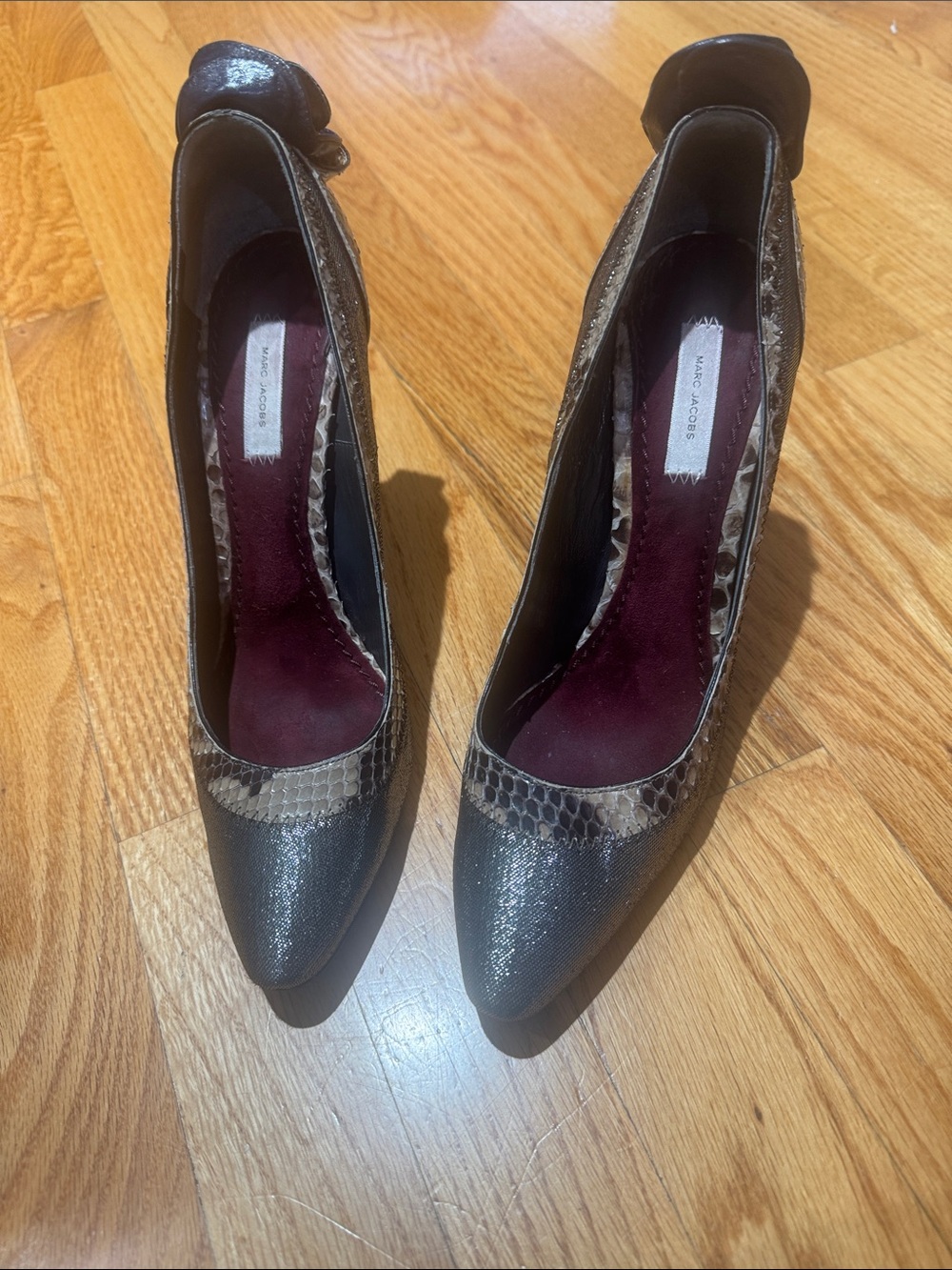 Marc Jacobs Women's Python/Leather Flower Accent Heels Size 39.5 = 9.5 US
